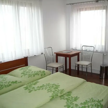 Amber Marlena Privatunterkunft *